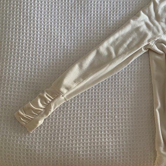 Lulu Lemon Velour Hoodie/Turtleneck - Picture 9 of 11